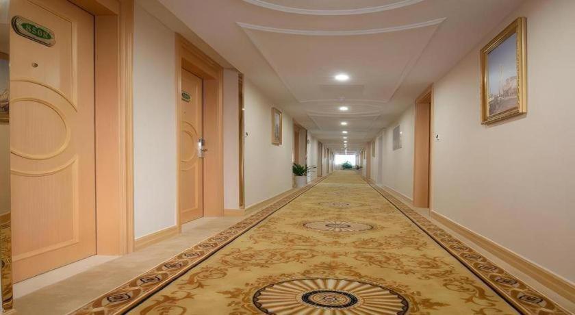 Greentree Inn Shenzhen Dongmen Business Hotel Exterior foto